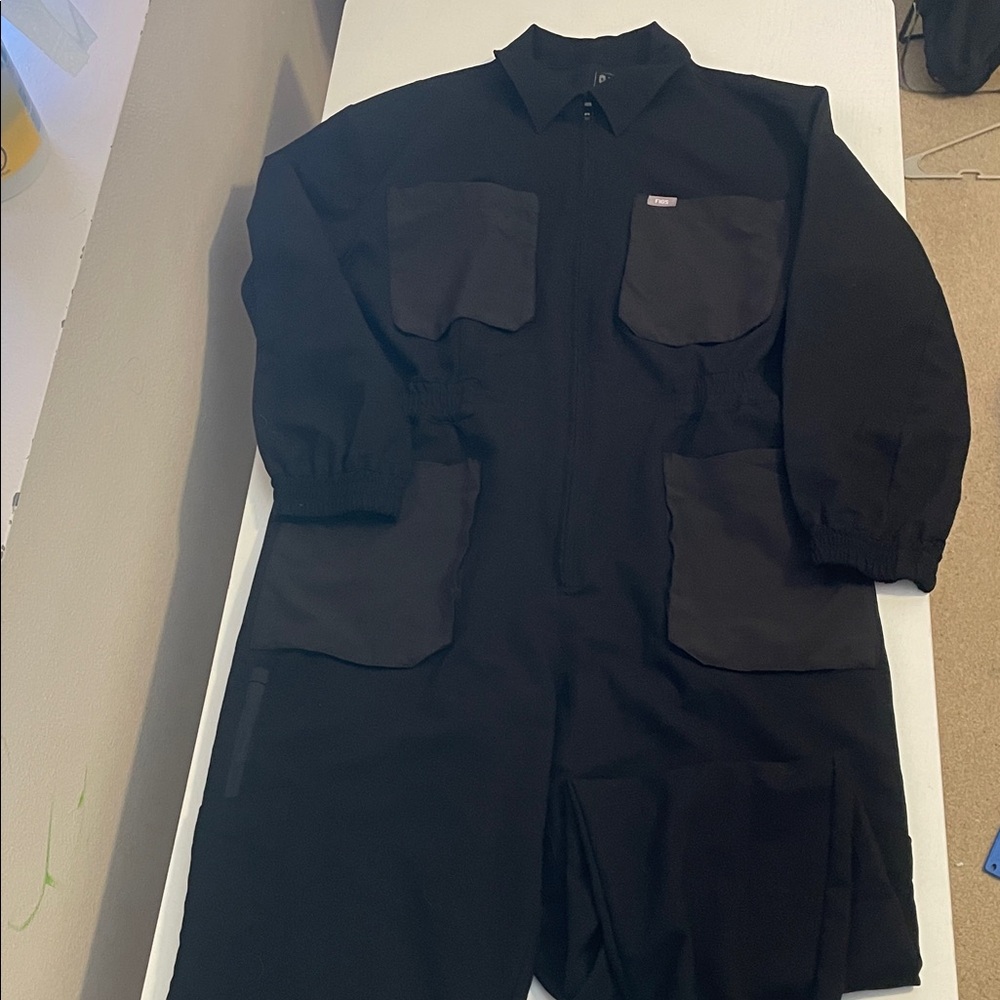 Figs Men's Black Utility Coverall
